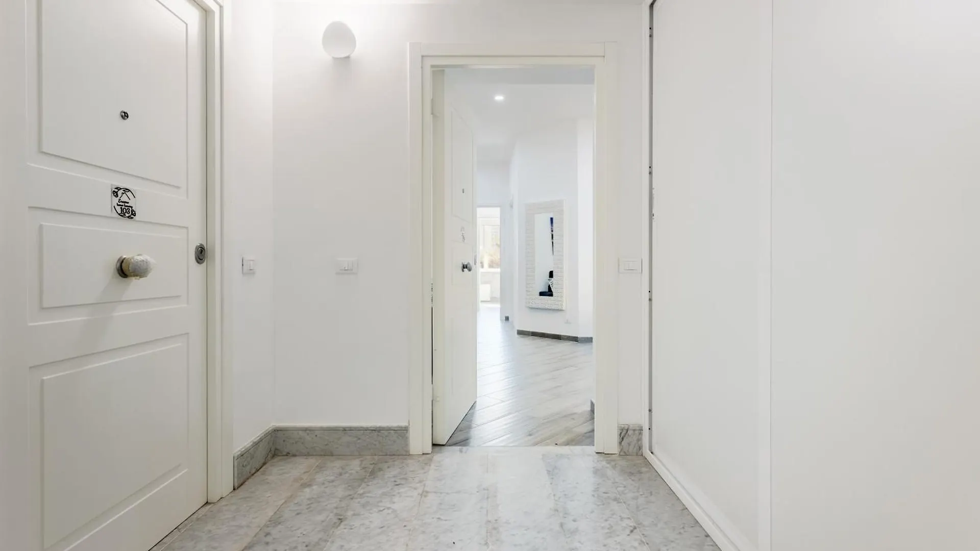 Erasmo Home Luxury Vista Mare Palermo 0*,
