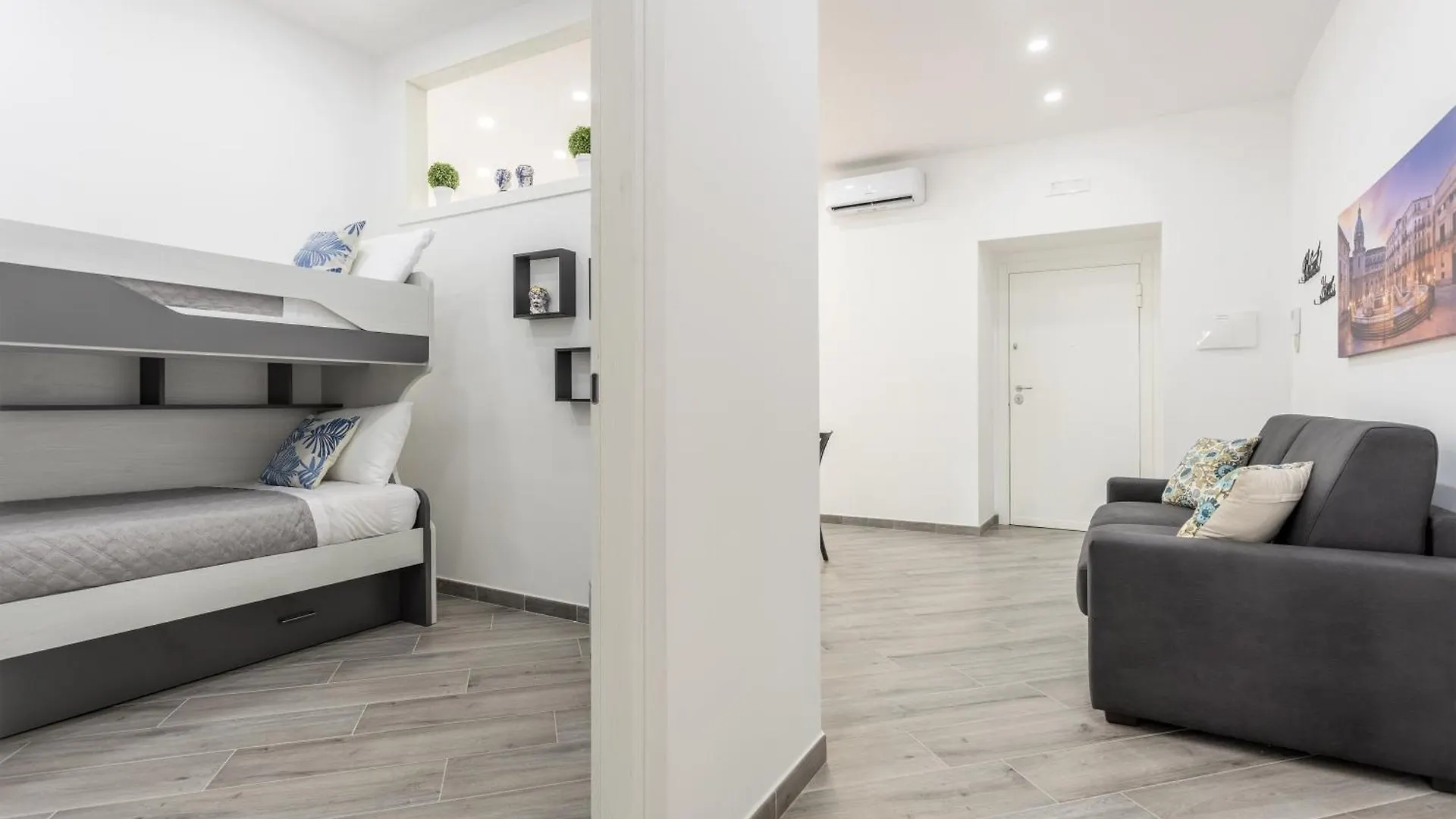 Erasmo Home Luxury Vista Mare Palermo 0*,  Italy