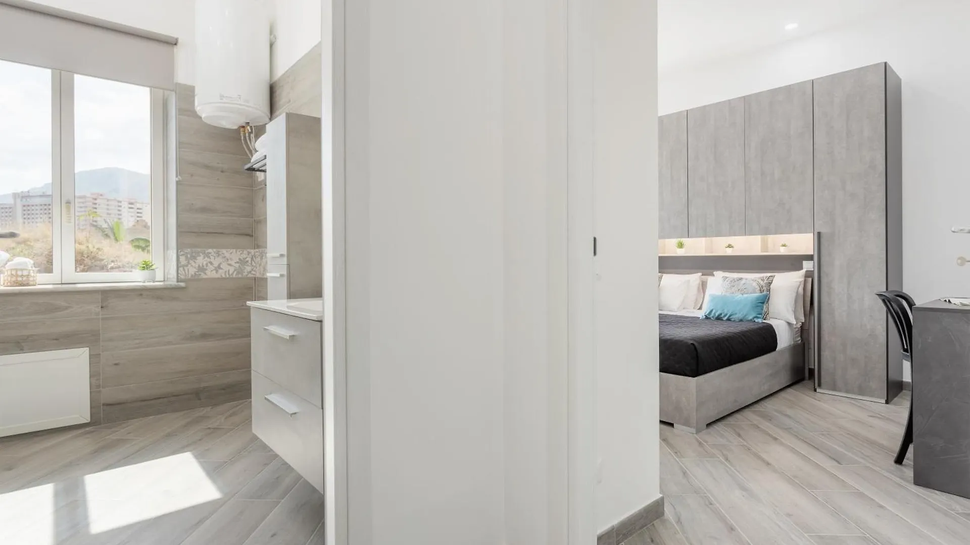Erasmo Home Luxury Vista Mare Palermo 0*,