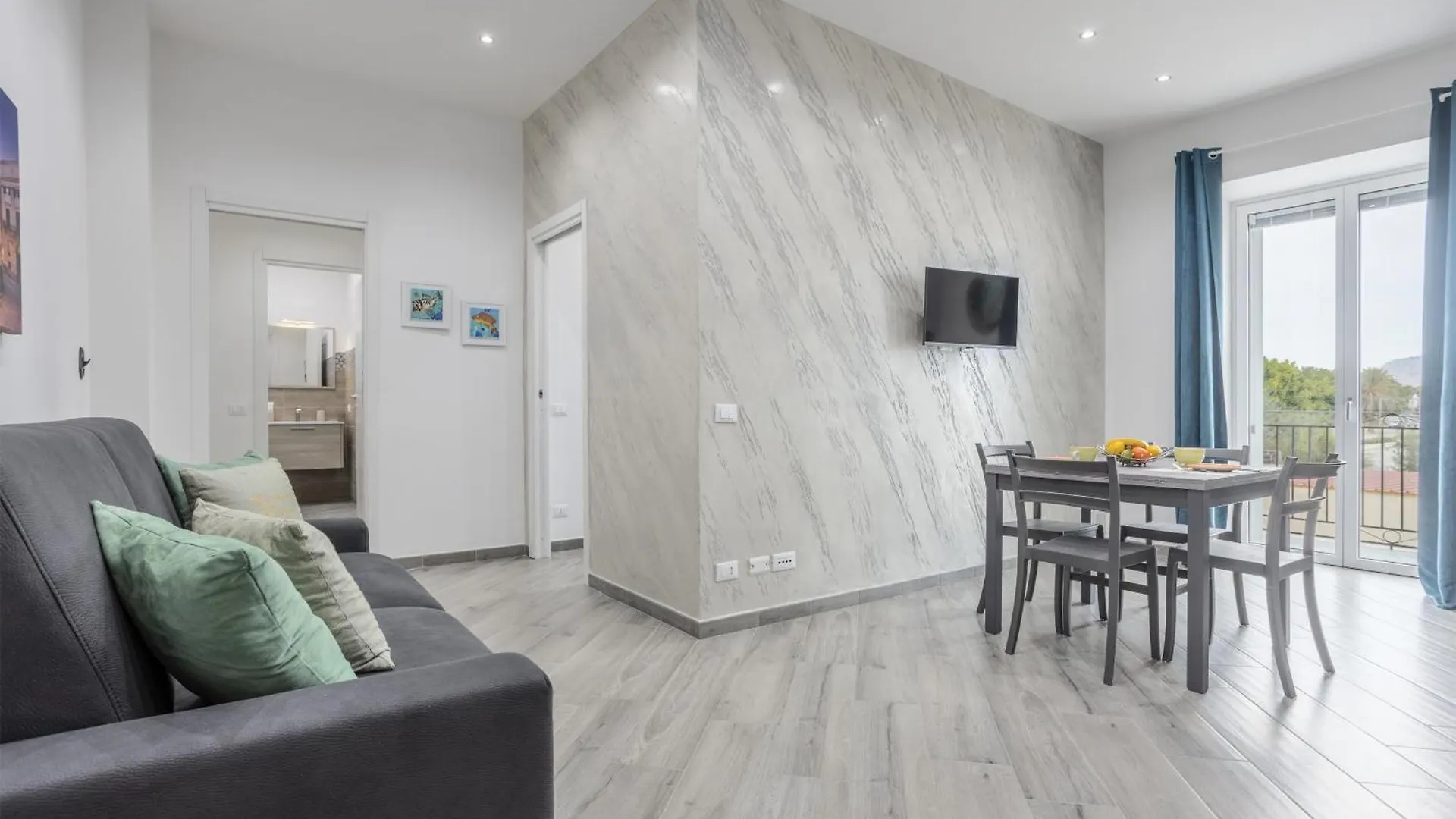 Erasmo Home Luxury Vista Mare Palermo 0*,  Italy