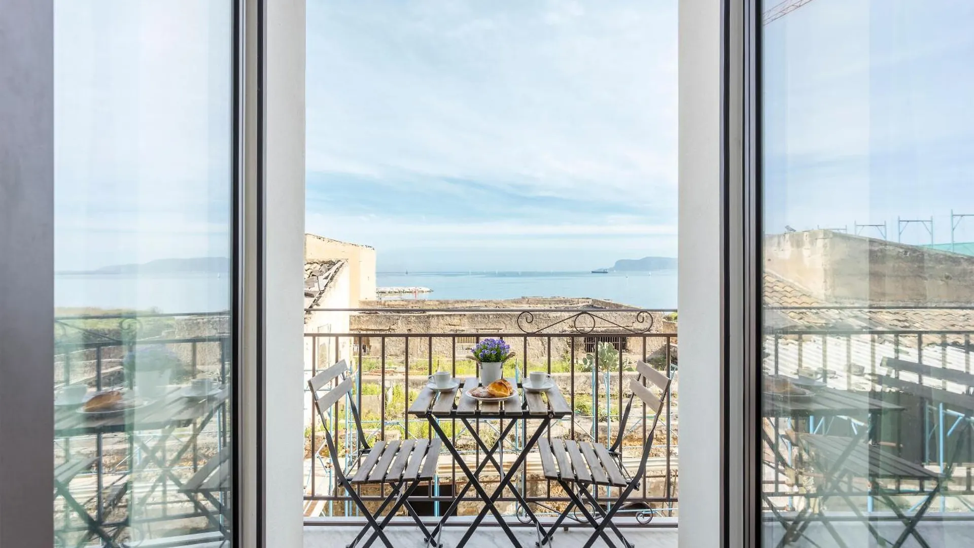 Erasmo Home Luxury Vista Mare Palermo Apartment
